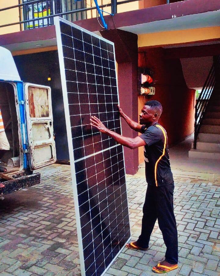 550w Bluesun Solar panels